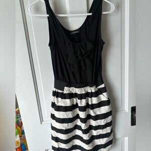 Elegant Black and Cream Striped Maxi Dress